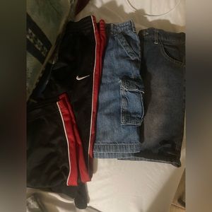 BOYS SIZE 7 BOTTOMS
